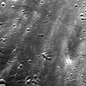 Streifenstrukturen auf Merkur