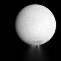 Fontänen des Enceladus