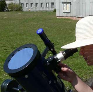 Sonne direkt beobachten mit Teleskop und Schutzfolie